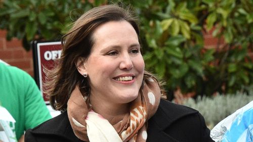 Election 2016: Liberal cabinet minister Kelly O’Dwyer projected to narrowly retain Victorian seat of Higgins
