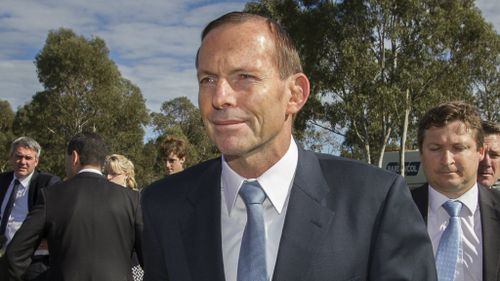 Abbott weighing up ‘extended role’ for Australia in Iraq fight against jihadist extremists: report