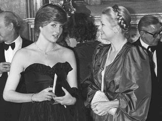 The Tragic Irony Behind Princess Diana S First Meeting With Grace Kelly 9honey