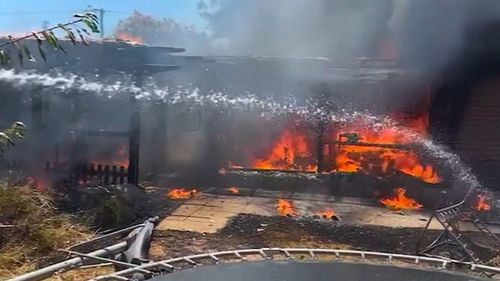 A huge blaze broke out a home in the Perth suburb of Rockingham.
