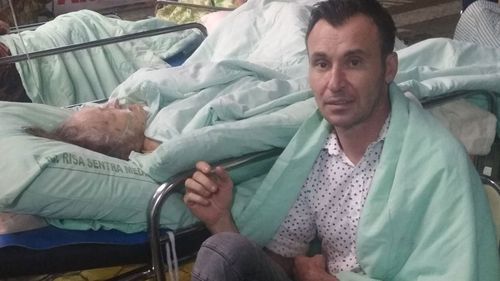 Australian Jon-Paul Kennedy posted an image on Facebook from Bali, saying his mum was in hospital when the earthquake struck.