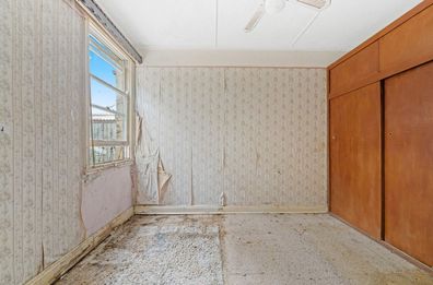 Home sold auction fixer-upper Balmain Sydney New South Wales Domain 
