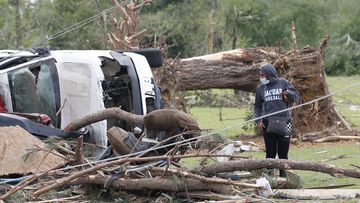 At least 30 dead after tornadoes hit America&#x27;s southern states