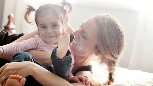 There's a trick to being a happy mum - nine in fact. Image: Getty.