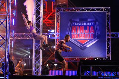 Eddie Burrill and partner Lisa Campbell on Australian Ninja Warrior 2022