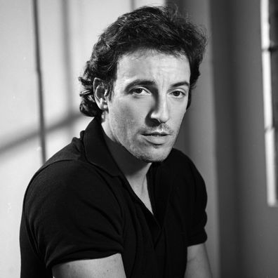 LOS ANGELES - APRIL 1980:  Bruce Springsteen poses for a portrait in New York, N.Y., 1980.(Photo by Aaron Rapoport/Corbis/Getty Images)