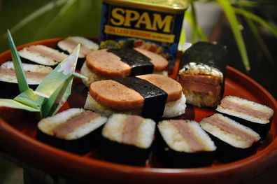 LAFAYETTE, COLORADO, JUNE 2, 2006--Spam musubi, a common Japanese lunch dish that was created in Hawaii with Spam can make a delicious picnic food. (DENVER POST STAFF PHOTO BY GLENN ASAKAWA).  (Photo By Glenn Asakawa/The Denver Post via Getty Images)
