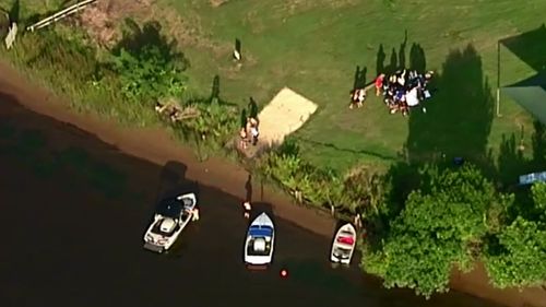 Girl seriously injured in boating accident on Hawkesbury River at Lower Portland
