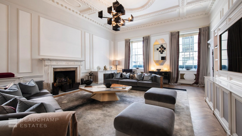 A living space in the seven-floor townhouse once owned by Gucci.