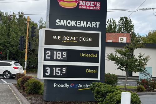 Preços dos combustíveis em 11 de abril em Alphington, Vitória