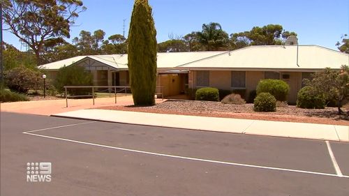 T﻿he council of a small Western Australian town are offering $1 million and a free house lease to any doctor willing to work in the regional town.