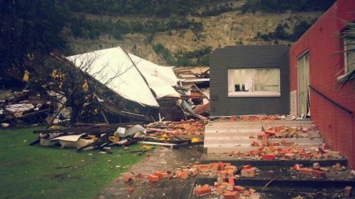 Wild wind leaves Tasmanian homes without power