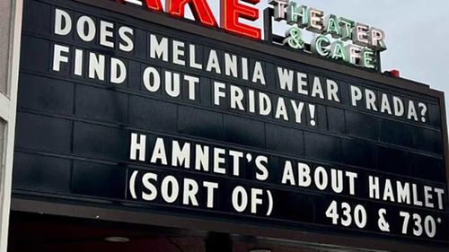 Lake Theatre'de Melania filmi için kaybedilen haklar.