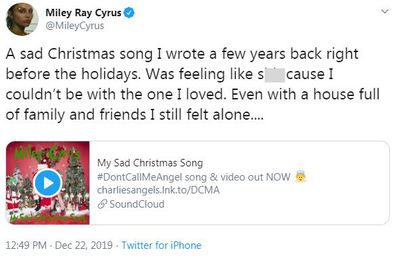 Miley Cyrus, Cody Simpson, Tweet, Christmas song