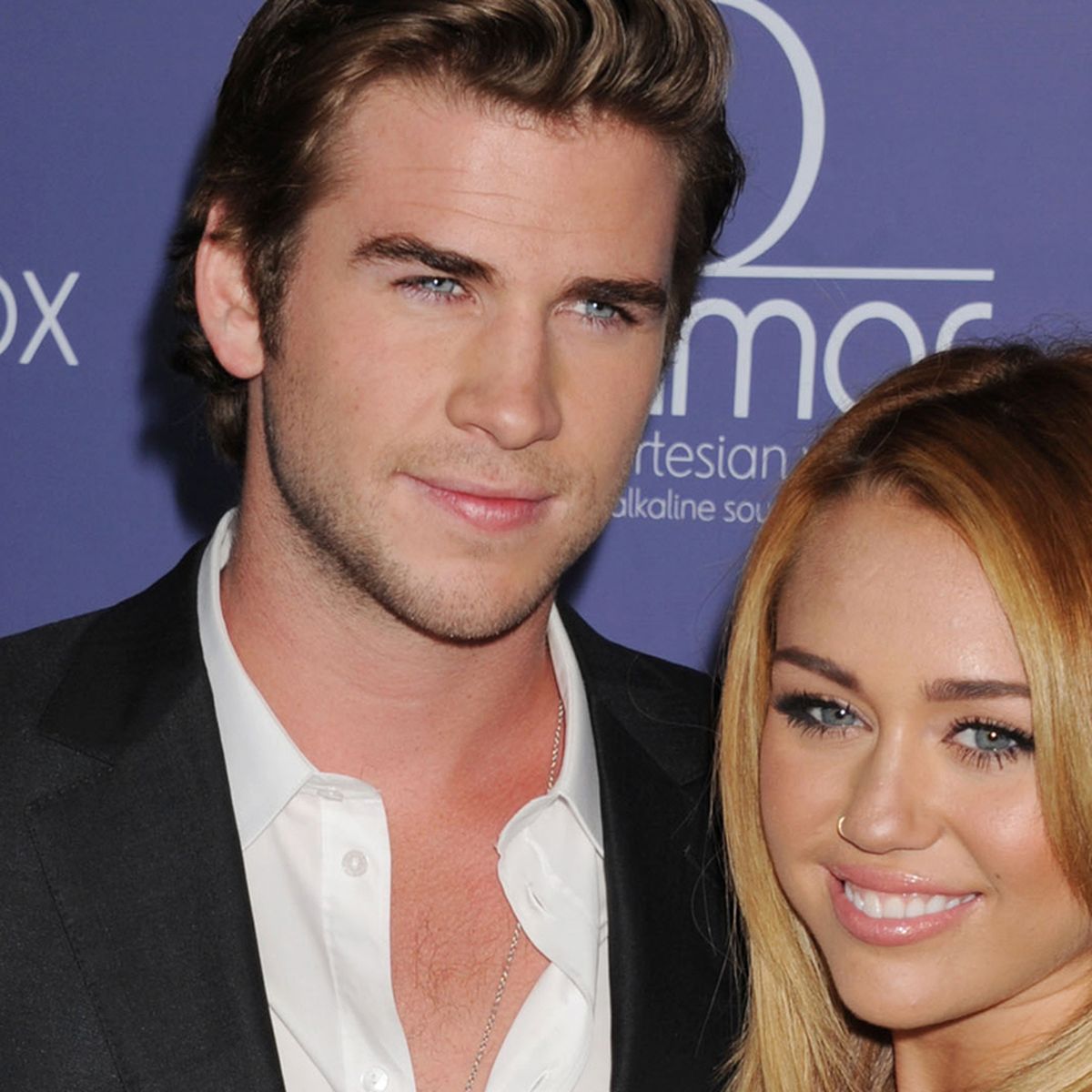 liam hemsworth natural hair color