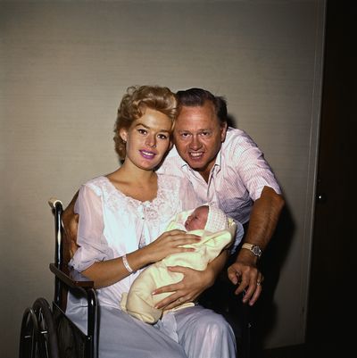 1966: Mickey Rooney's wife killed in murder-suicide by lover