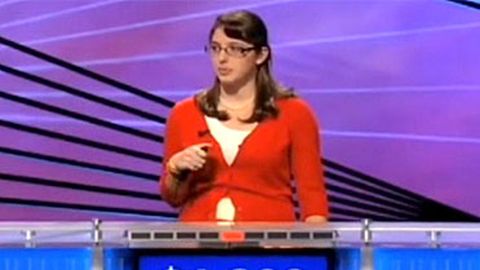 Video: teen contestant makes hilariously embarrassing guess on Jeopardy