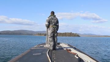 Australian submarine commanders to be trained at home