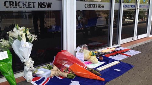 Thousands of cricket fans paid tribute this week as part of the 'put out your bats' campaign. (Cricket NSW)