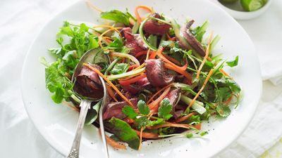 <a href="http://kitchen.nine.com.au/2016/05/16/13/50/micks-thai-beef-salad" target="_top">Mick's Thai beef salad</a>