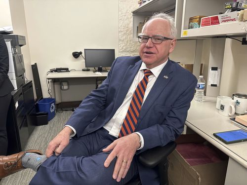 Il governatore Tim Walz