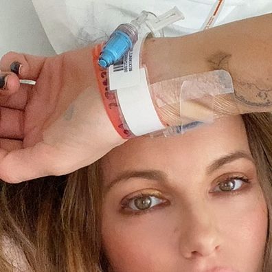 Kate Beckinsale in hospital