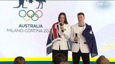 Camplin announces Australia's flag bearers