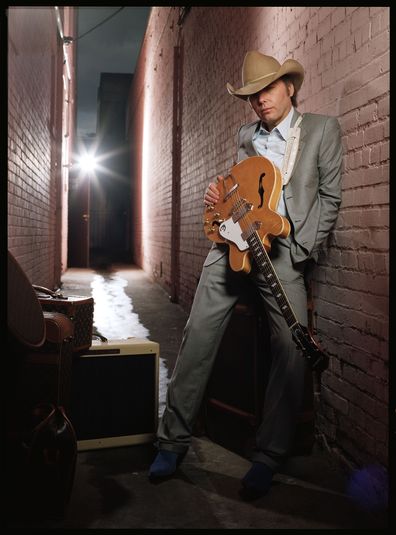 Dwight Yoakam in 2005