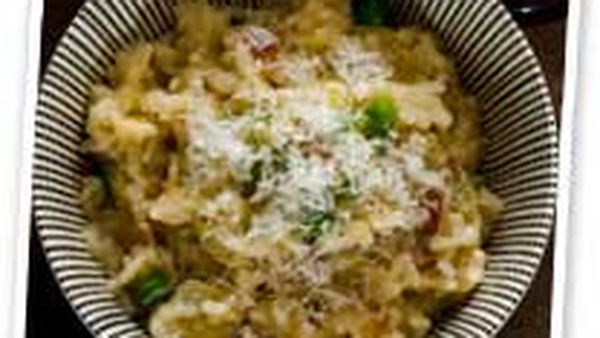 Pancetta, pea & fennel baked risotto
