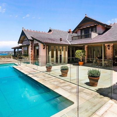 Northern Beaches Federation mansion sells for record-breaking $14 million under the hammer