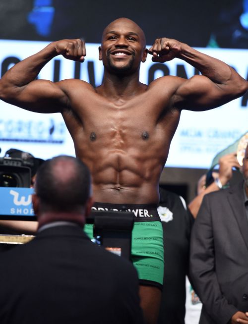Mayweather enters the fight with a 49-0 record. (AAP)