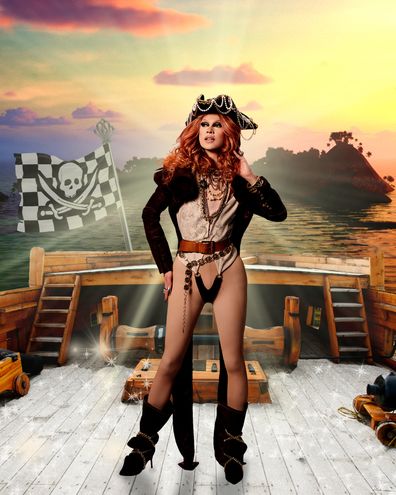 Ivory Glaze , RuPaul's Drag Race Down Under, Stan