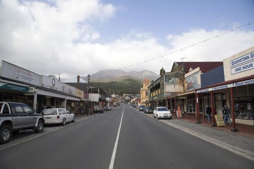 Queenstown, Tasmania: April 03, 2019: Orr Street is in the retail centre of Queenstown with hotels, shops and restaurants.