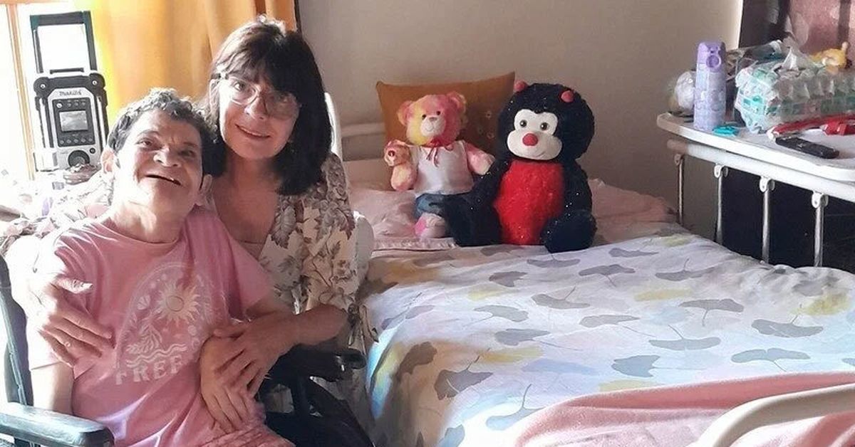 Melbourne woman's desperate plea to save disabled sister from deportation