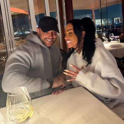 K﻿atie Price has gotten married in a shock wedding ceremony in Dubai, just one week after meeting her new man.Self-proclaimed millionaire businessman Lee Andrews and Price, 47, were engaged on January 24, and then were married the next day in a whirlwind ceremony in Dubai.