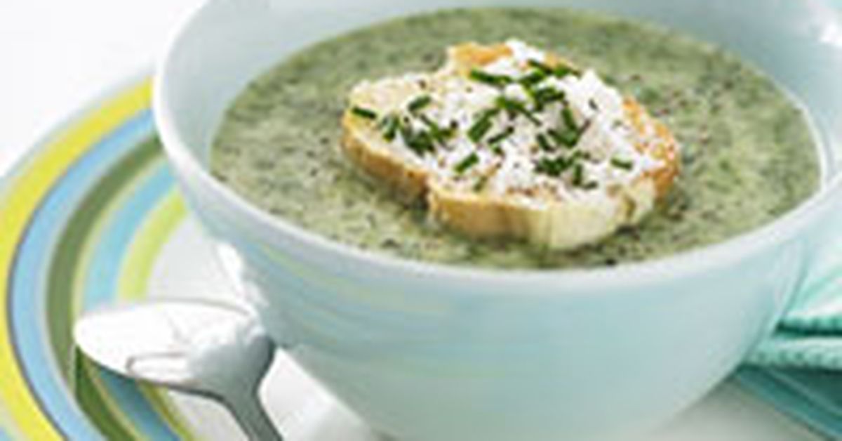 Spinach soup with goat's cheese toasts - 9Kitchen