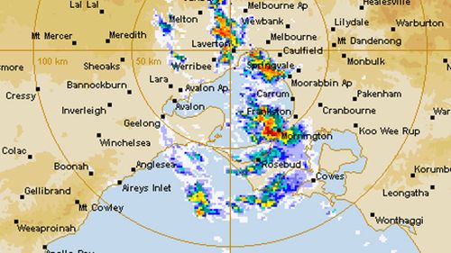 Heavy thunderstorms roll across Melbourne's outer east and Mornington Peninsula