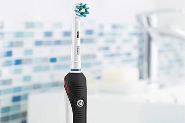 9PR: Oral-B electric toothbrushes now up to 60% off