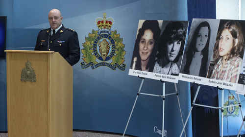Canadian police announced Friday they have linked the deaths of four young women nearly 50 years ago to a now-deceased US  fugitive who hid in Canada from the mid-1970s to the late 1990s.