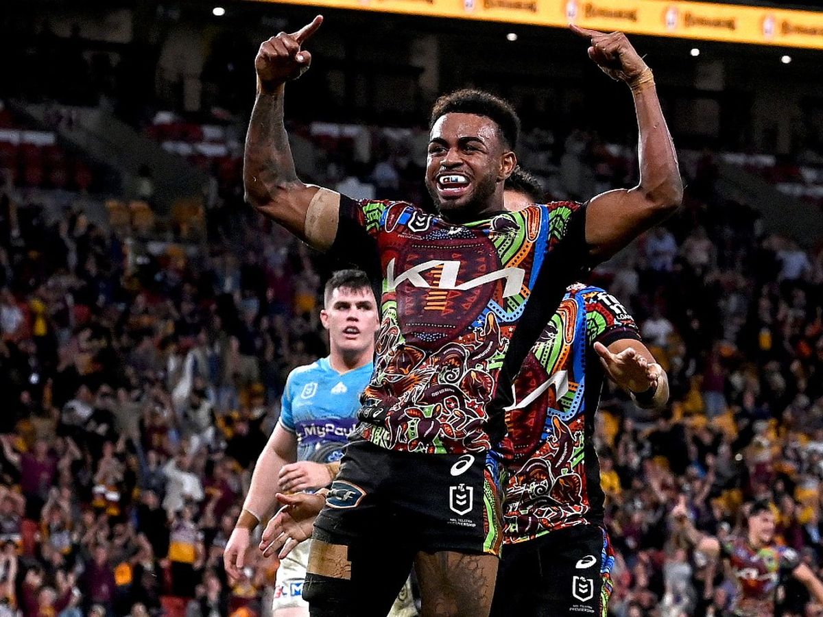 2021 Brisbane Broncos Home/Away/Indigenous Rugby Jersey TRAINING