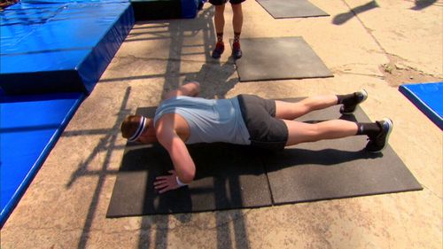 Even before the brutal Ninja course, competitors must face a 23-minute fitness test.(9NEWS)