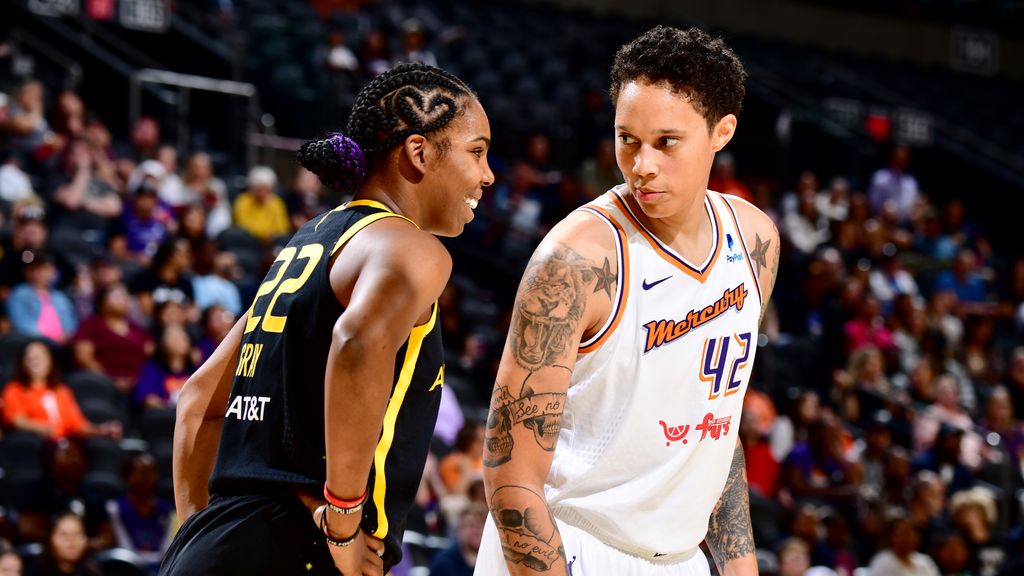 Brittney Griner plays in first WNBA preseason game since detainment in  Russia