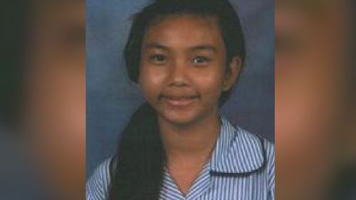 Parents still want answers on fifth anniversary of missing Melbourne schoolgirl