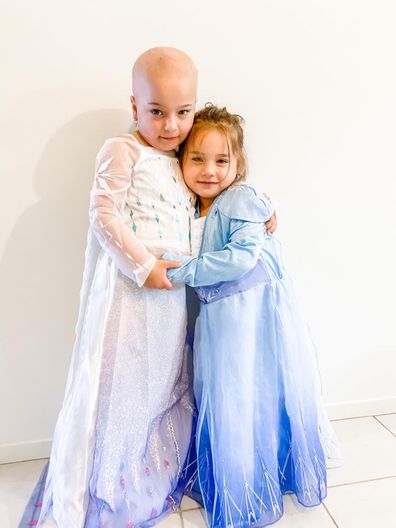 Isla leukaemia mother with sister Allegra