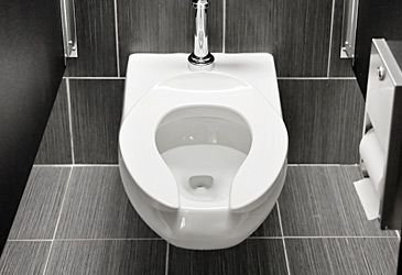 A franchisee of which chain threatened to ban staff taking unscheduled toilet breaks?
