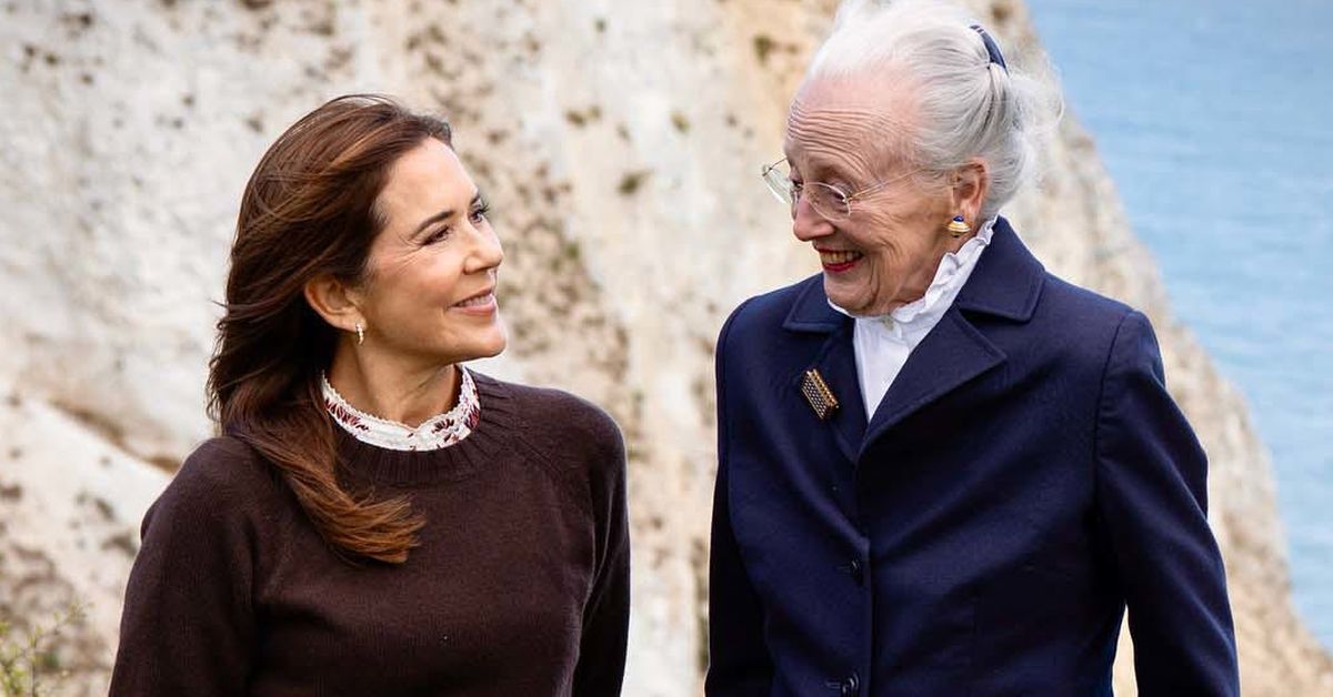 Queen Margrethe II leaves hospital after heart surgery