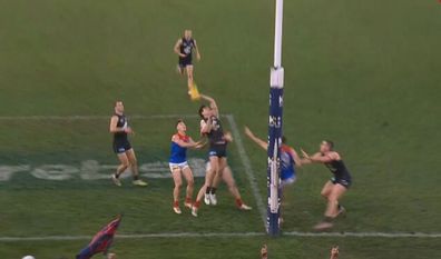 Karl Carlton  v Melbourne AFL goal controversy Christian Petracca