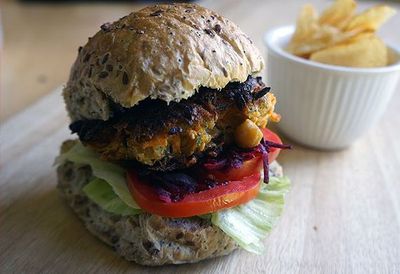 <a href="http://kitchen.nine.com.au/2016/05/05/13/49/chickpea-and-sweet-potato-burgers" target="_top">Chickpea and sweet potato burgers</a>