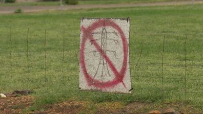 Farmers try to overturn plan for 190km power line in country Victoria