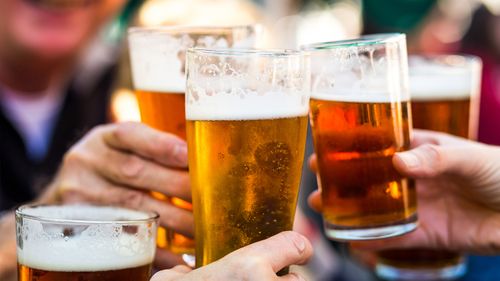 Biercafé RSL applauds schooners for drinking alcohol 